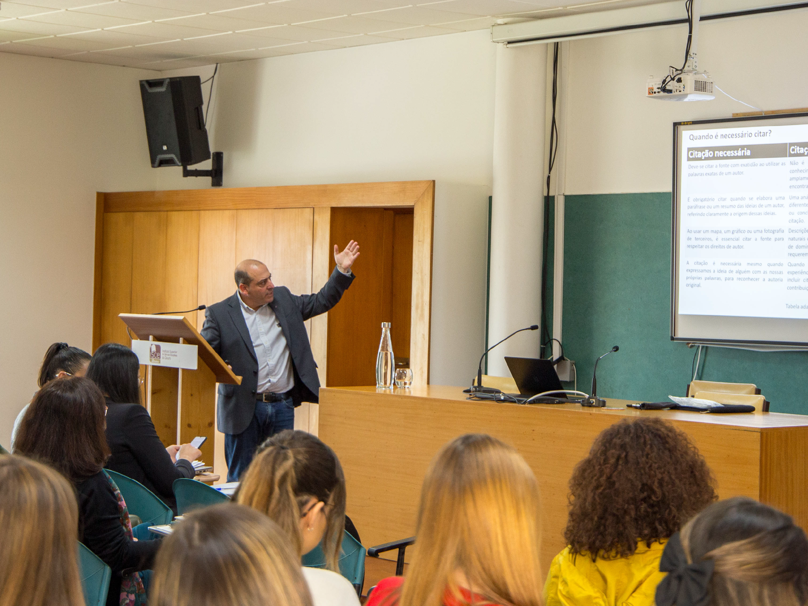 Integridade no Ensino Superior: Princípios e Práticas contra o Plágio