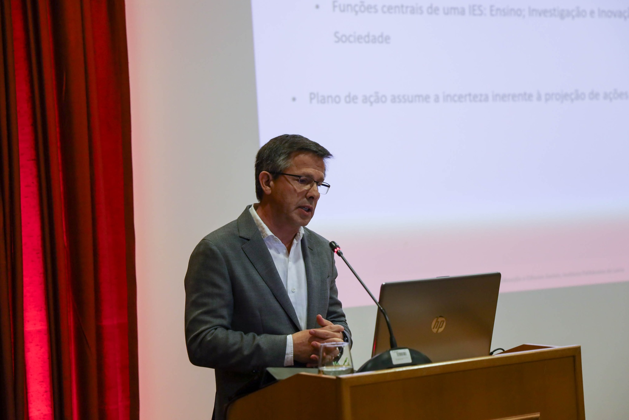 Mestrado em Intervenção Social 100% online do ISCE Douro e do ISCE já começou